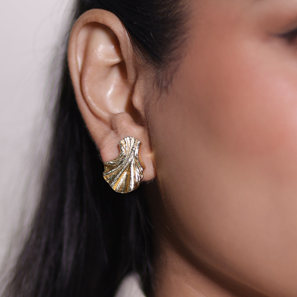 Gold Leaf Earring